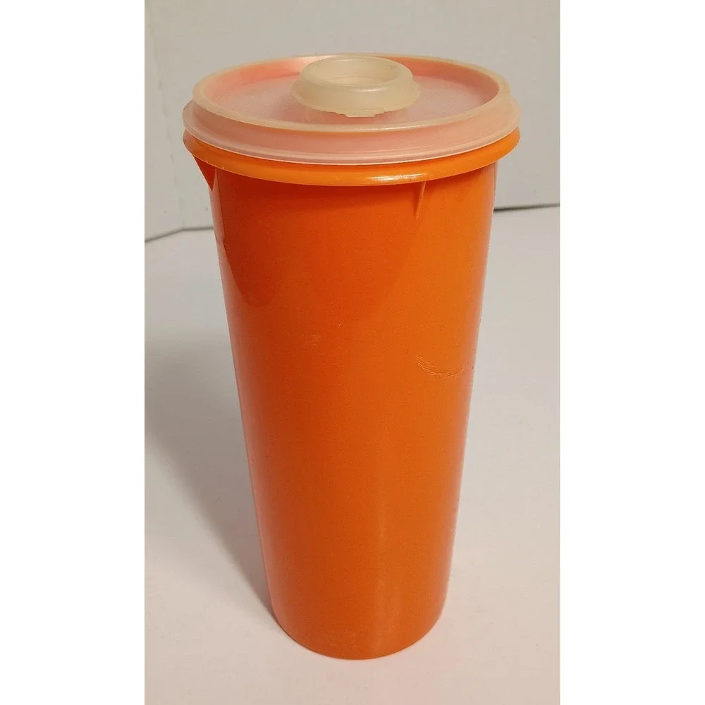 Vintage Tupperware Container 262-6 With Drink Lid 603-2 Pour Spout‎ Orange 8.5
